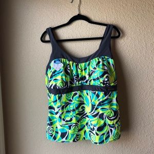 Women’s Swim Top 20W